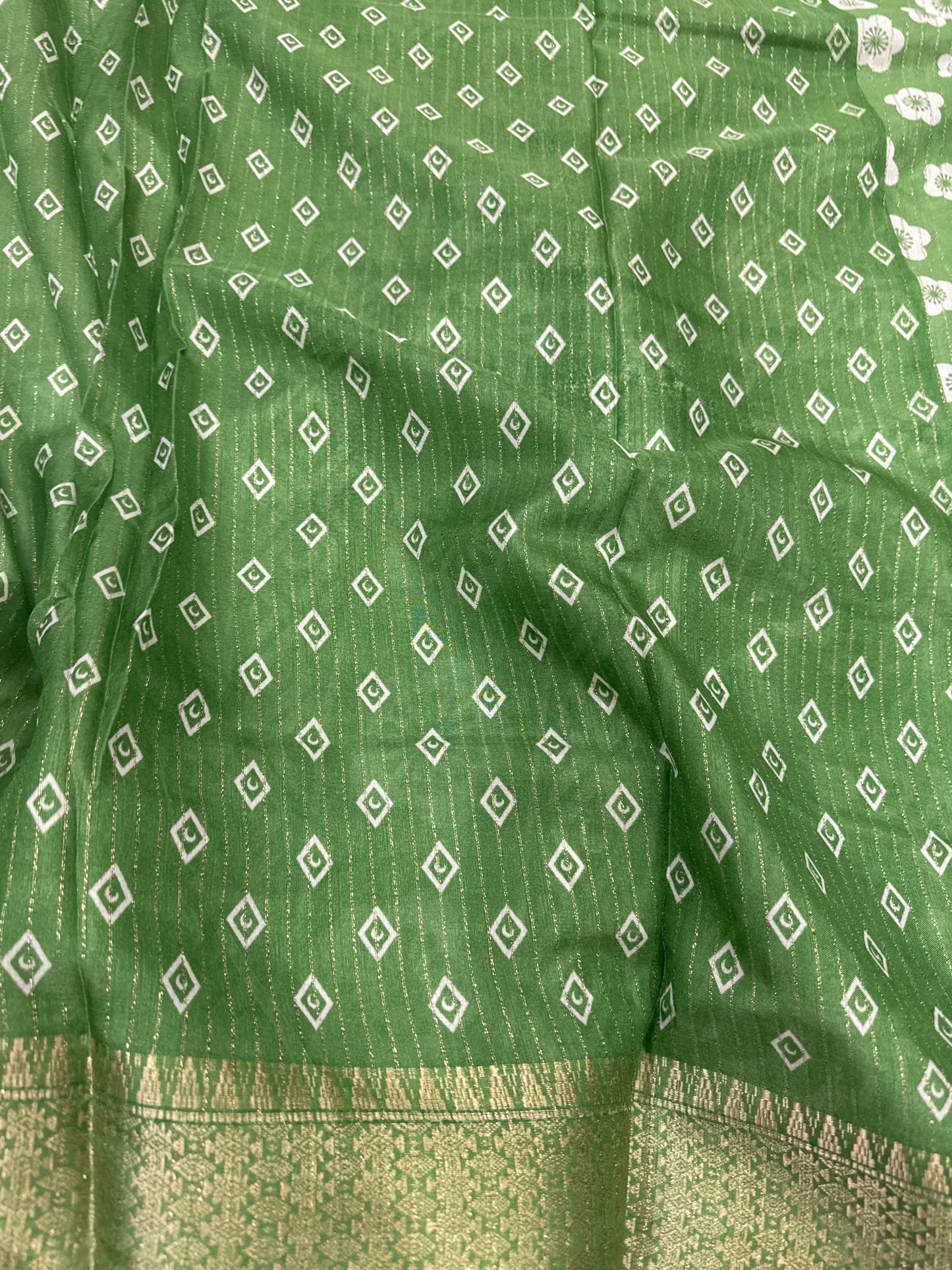 Chanderi Cotton With zari border weaving