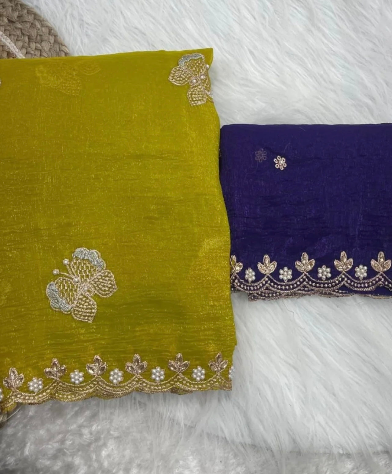 Crushed Silk Saree with Kundan & Pearl Thread Work