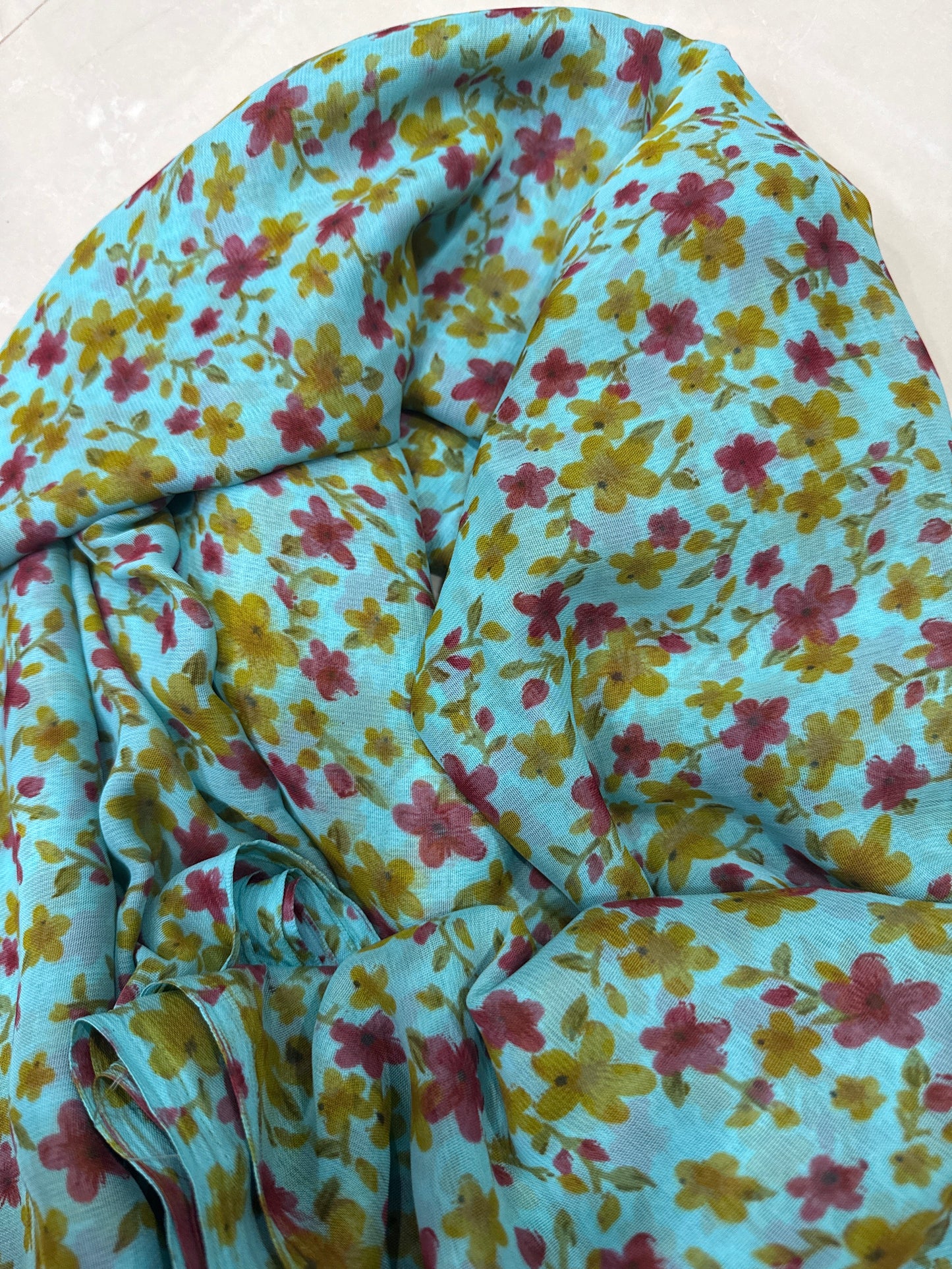 Chiffon Georgette with small flowers