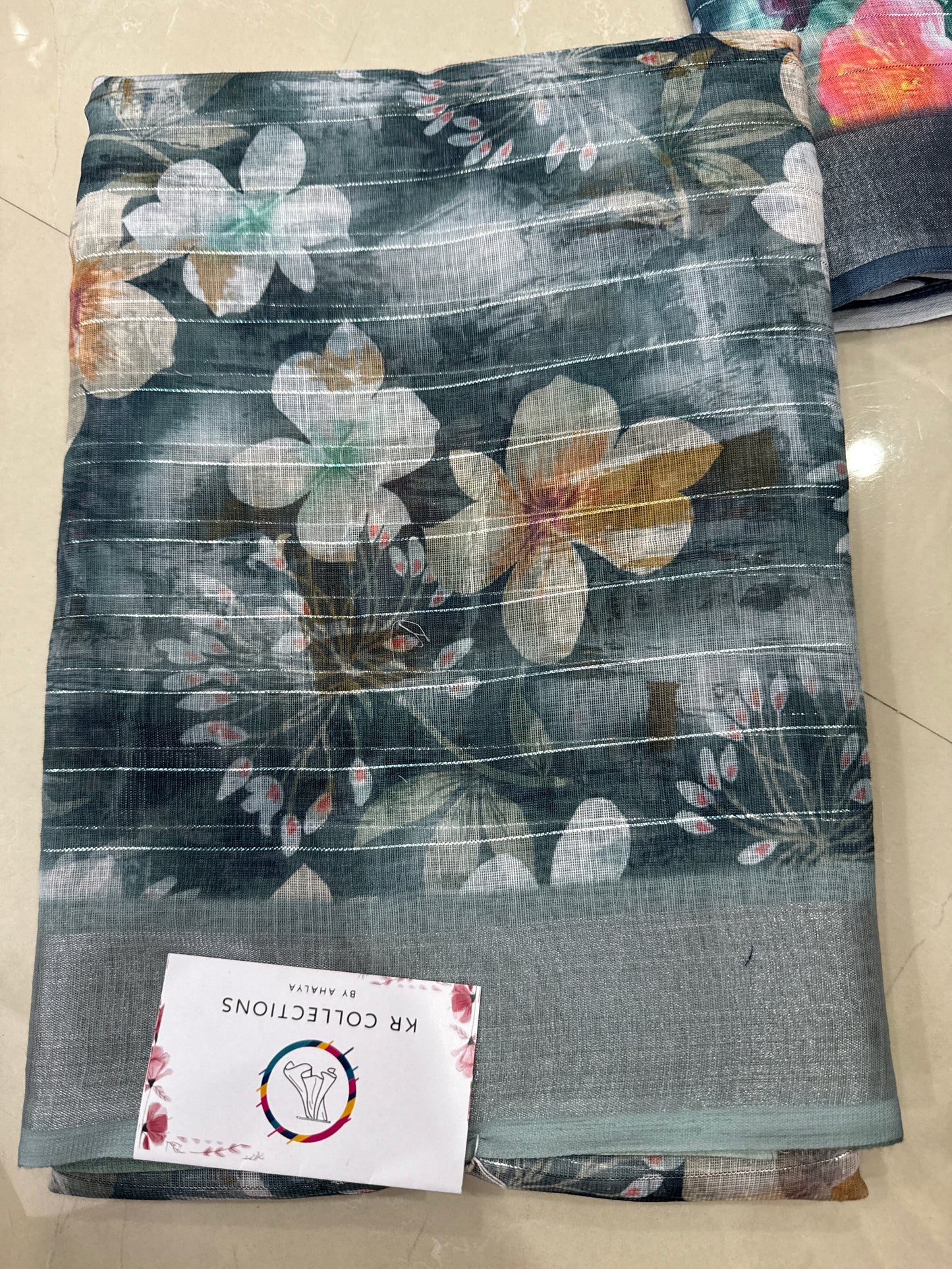 Lenin Cotton with self Blouse