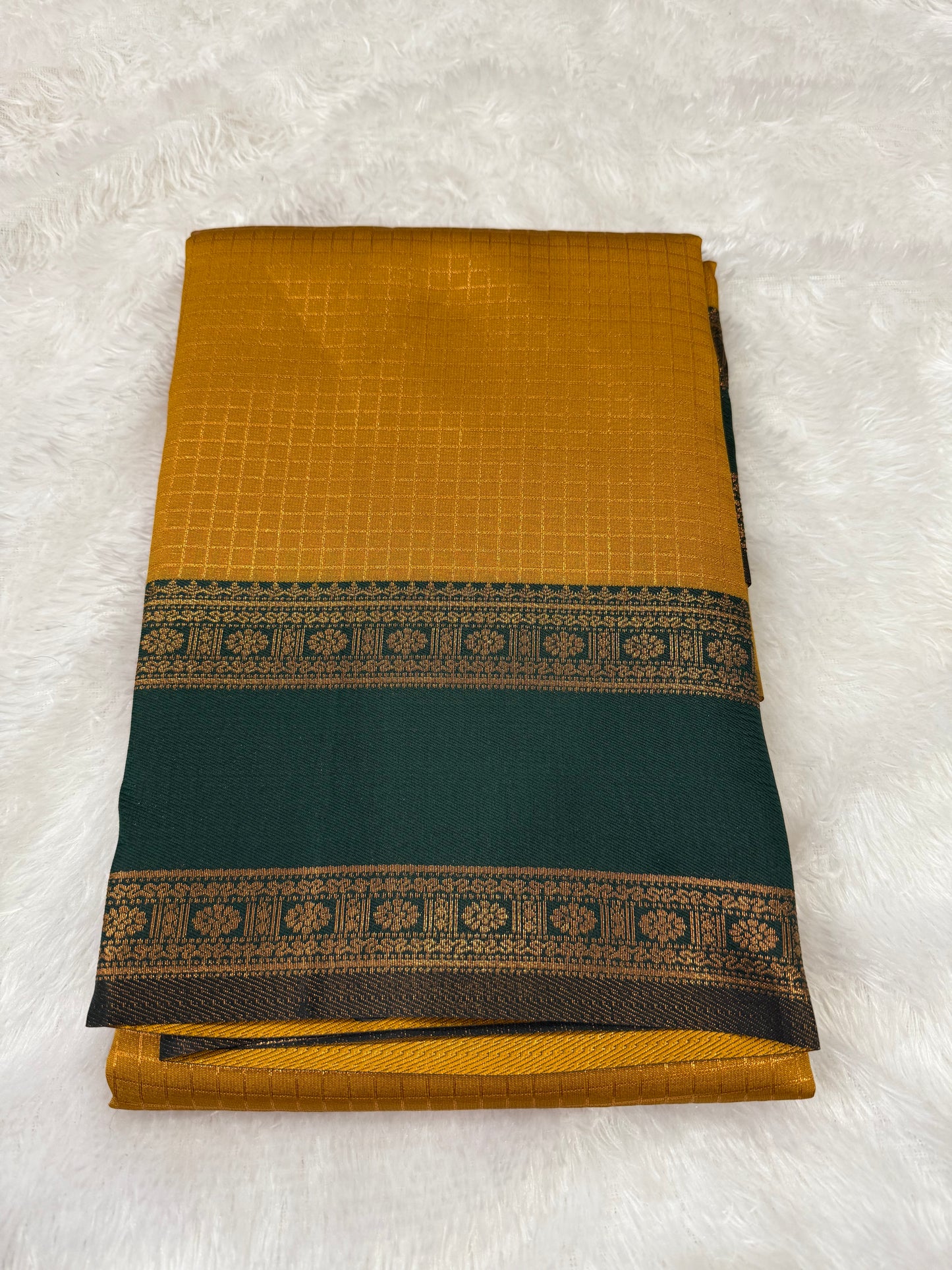 Semi Kanchi Pattu Style Saree – ₹999/-