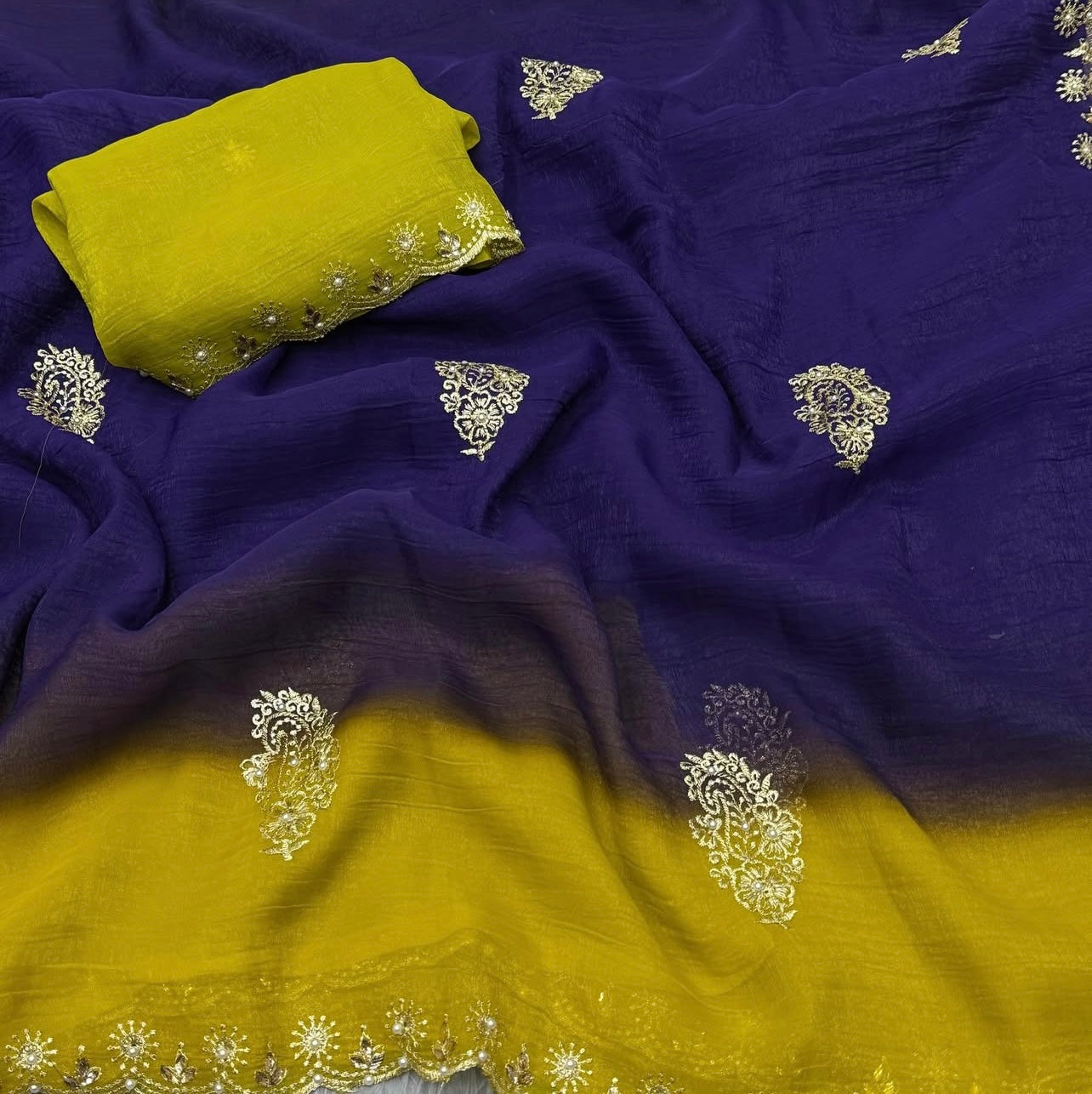 Crunchy Pedding Silk Saree