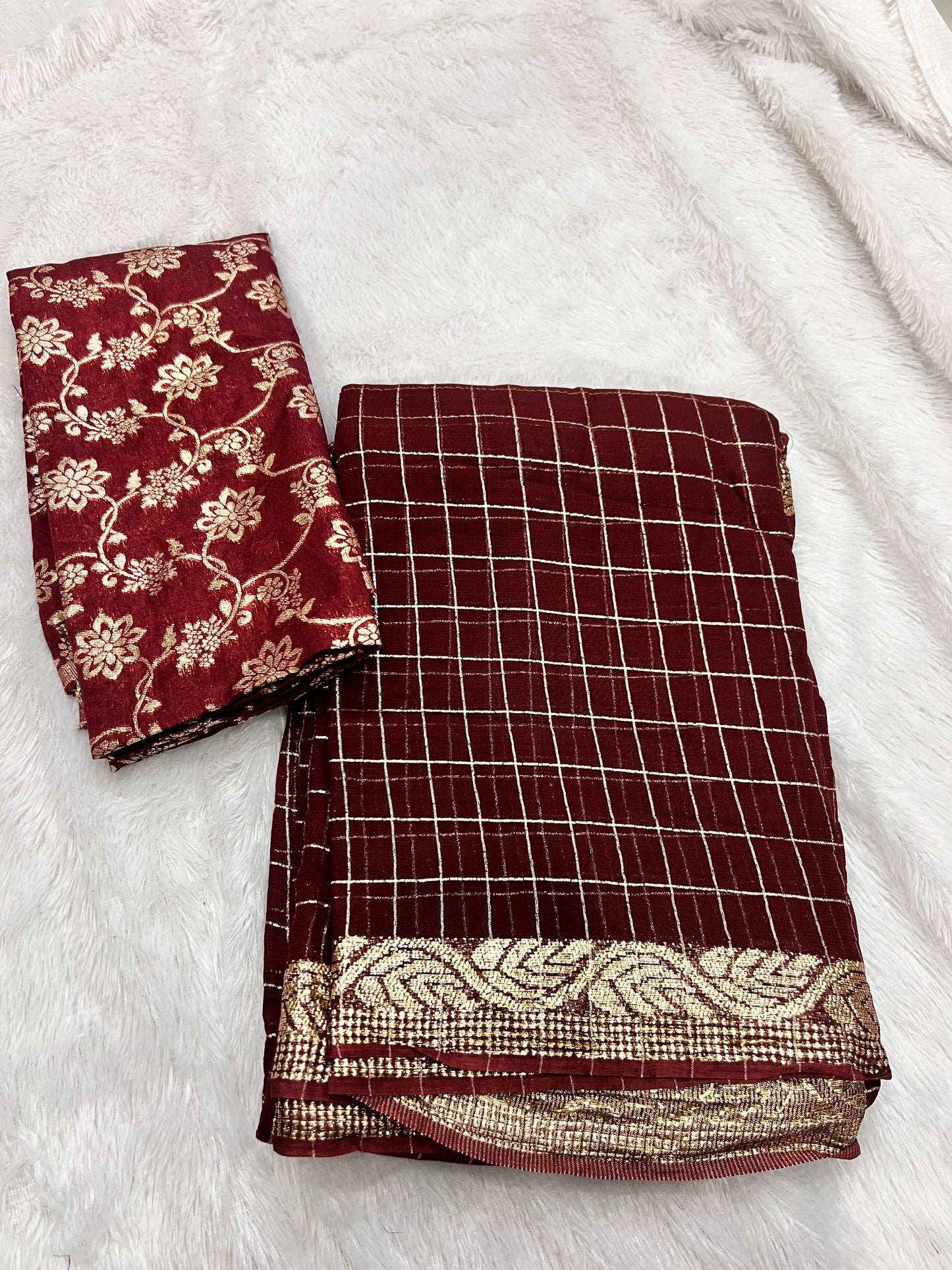 Pure Viscose Chinon Georgette Saree with Zari Checks & Borders