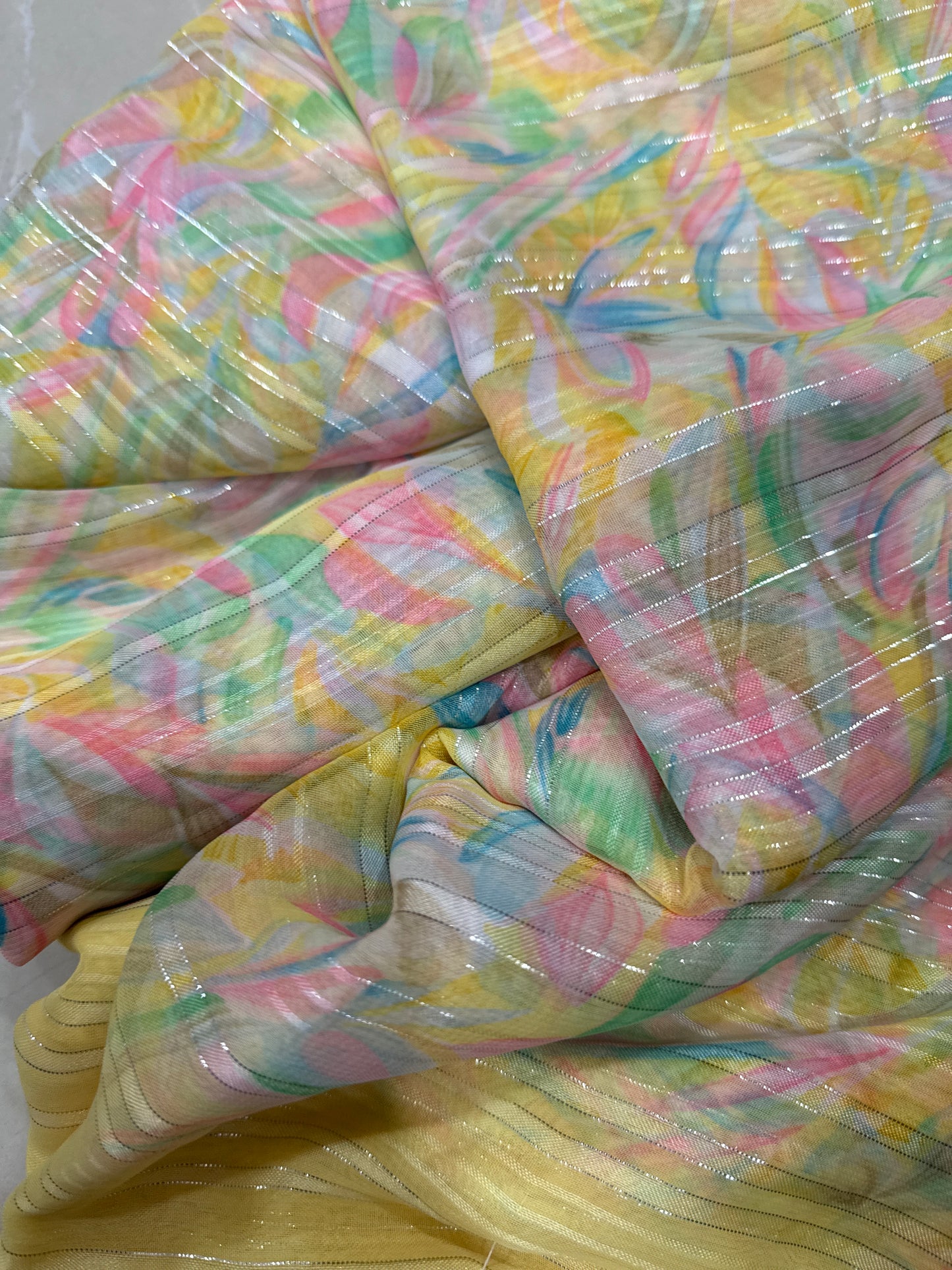 Synthetic silk with sequence lines