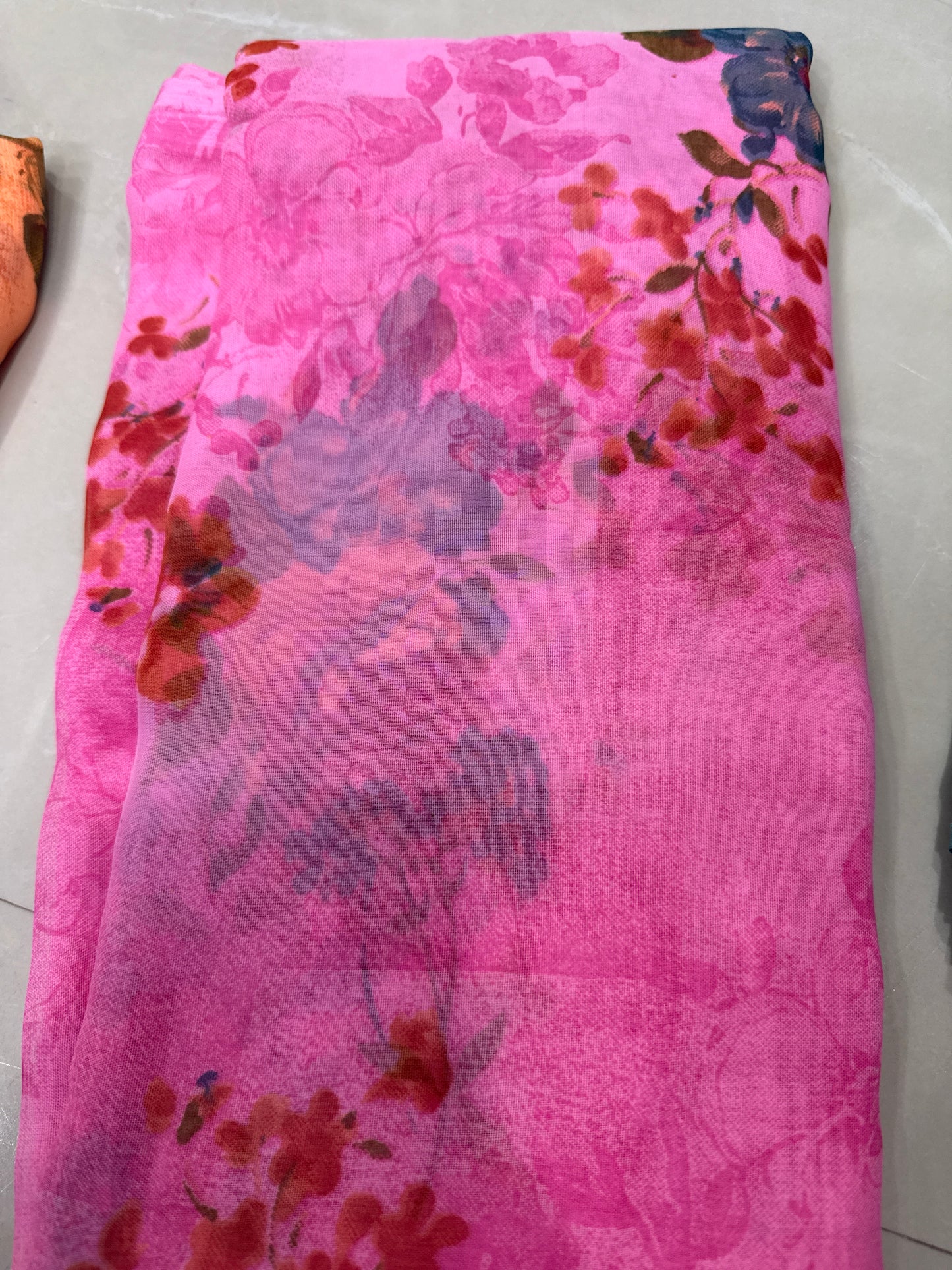 Chiffon saree with floral design