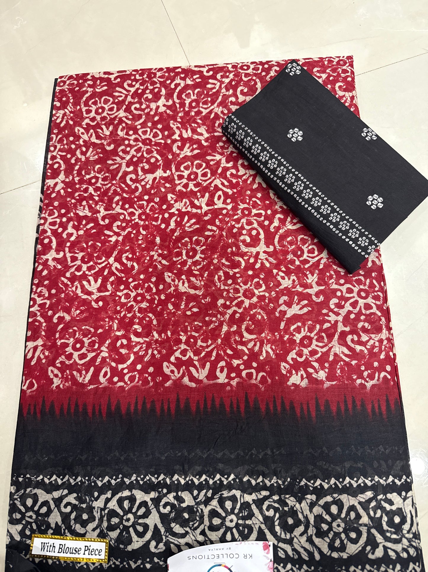 Pure Cotton Bhandini Printed saree with contrast Blouse