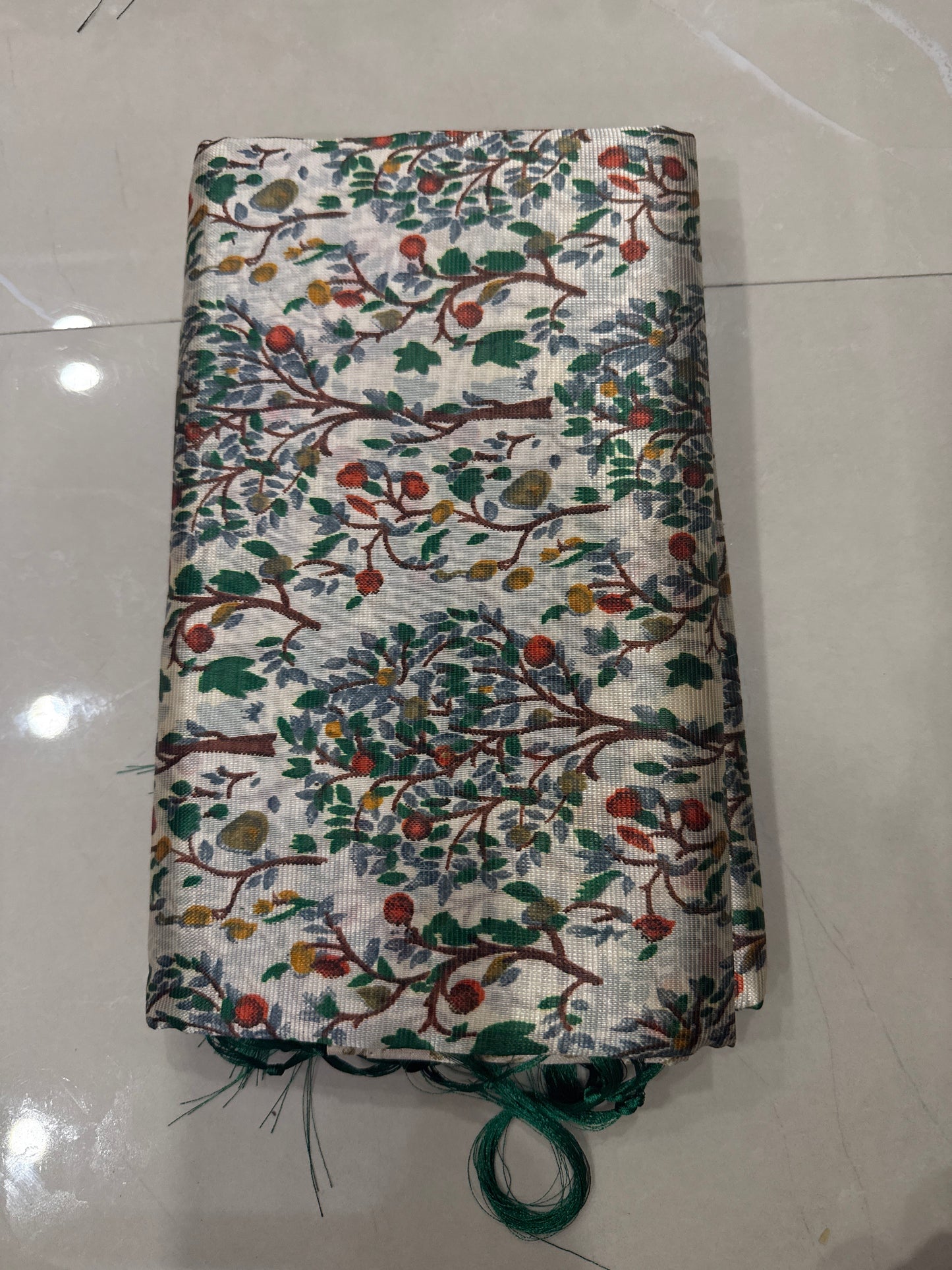 Floral Silk saree with lines on pallu and blouse