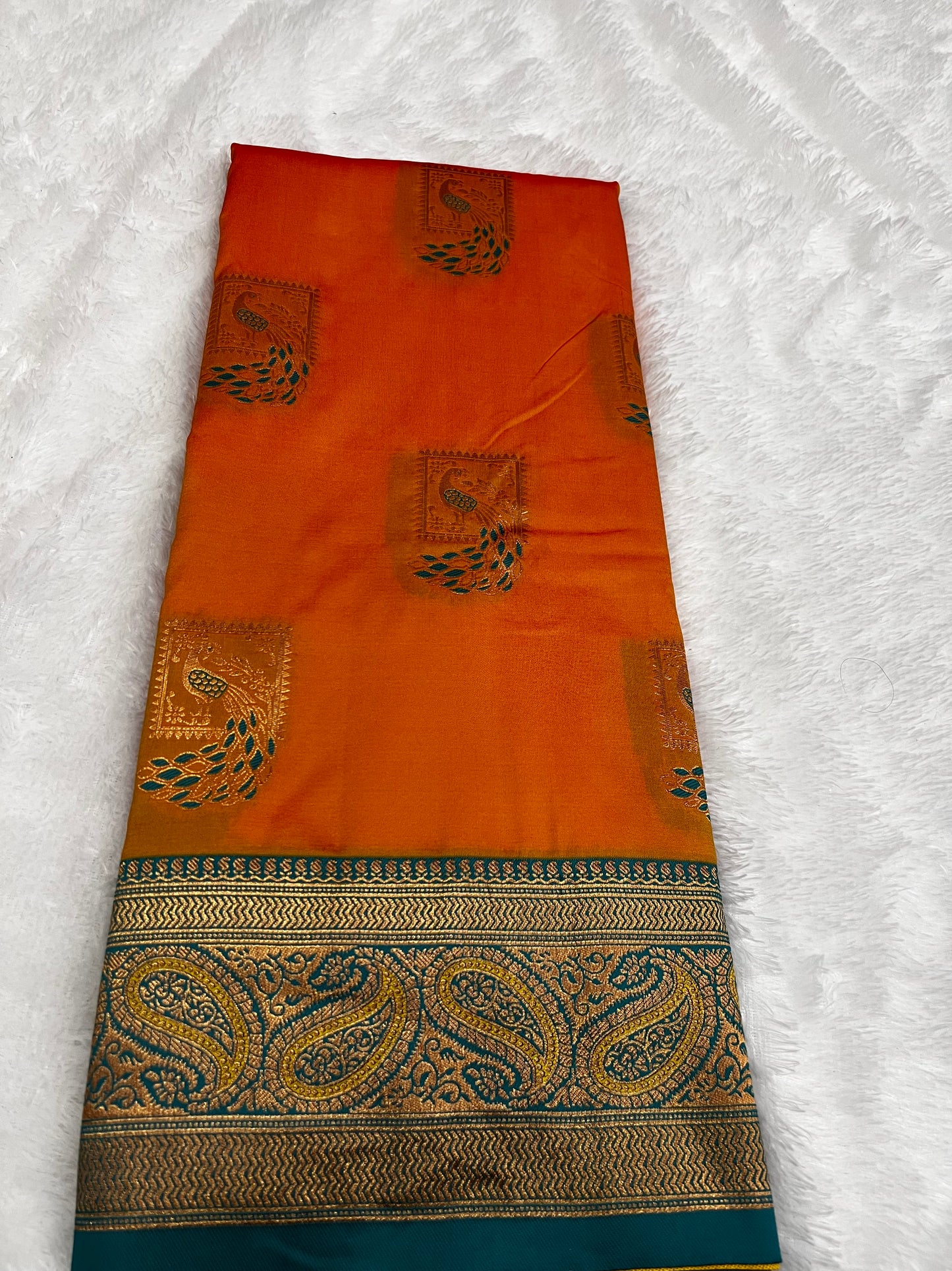Adorable Banarasi Silk Zari Weaving Saree – Ethnic Wear with Peacock Design