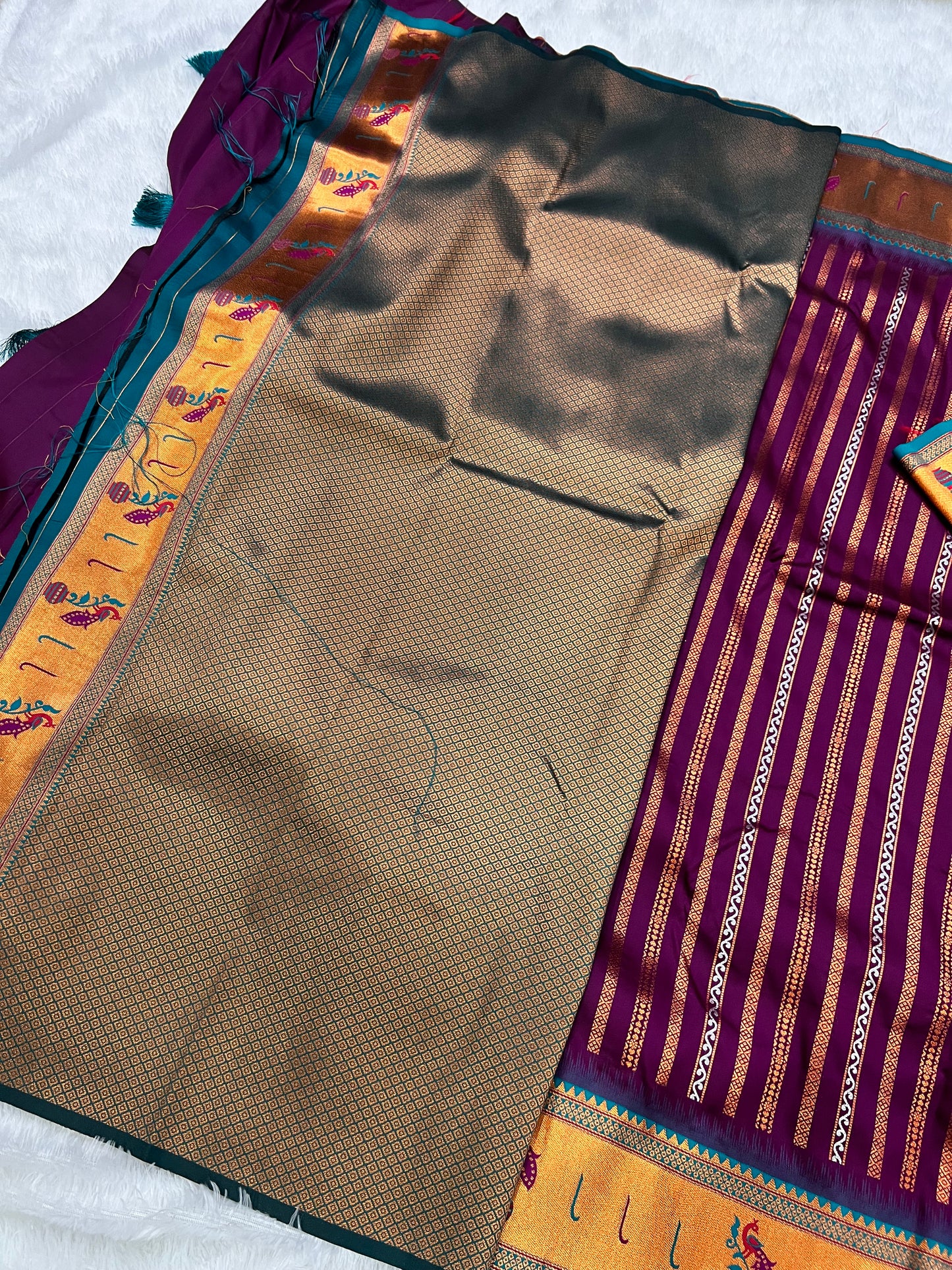 Banarasi Paithani Weaved Saree – Royal Weaves, Timeless Elegance