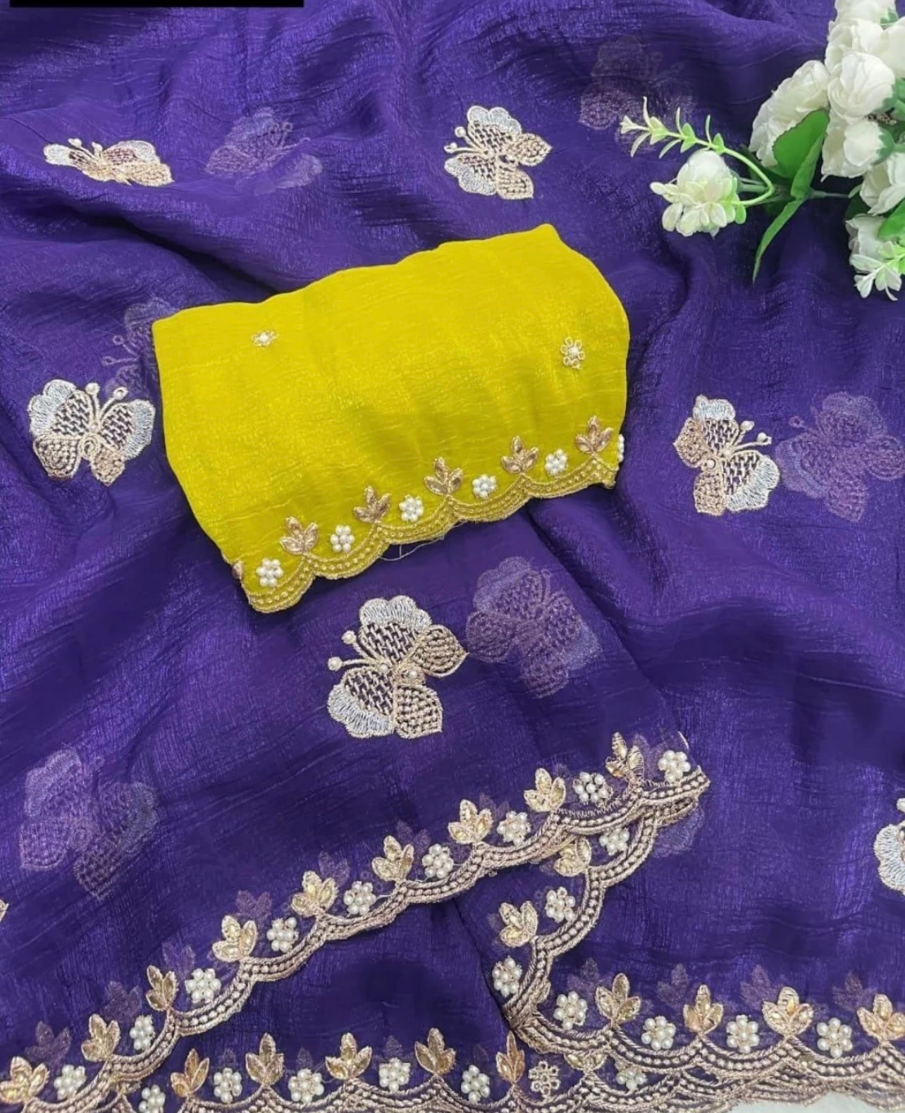Crushed Silk Saree with Kundan & Pearl Thread Work