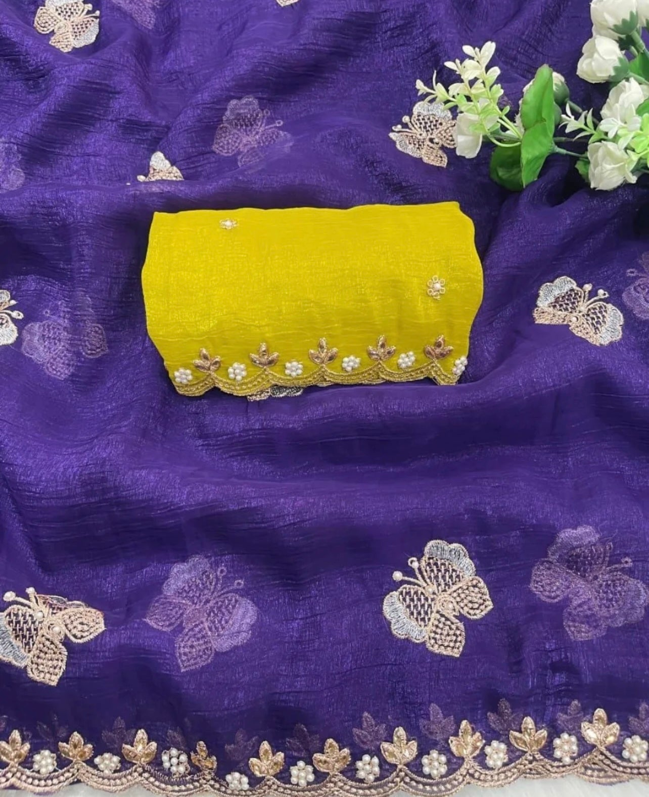 Crushed Silk Saree with Kundan & Pearl Thread Work