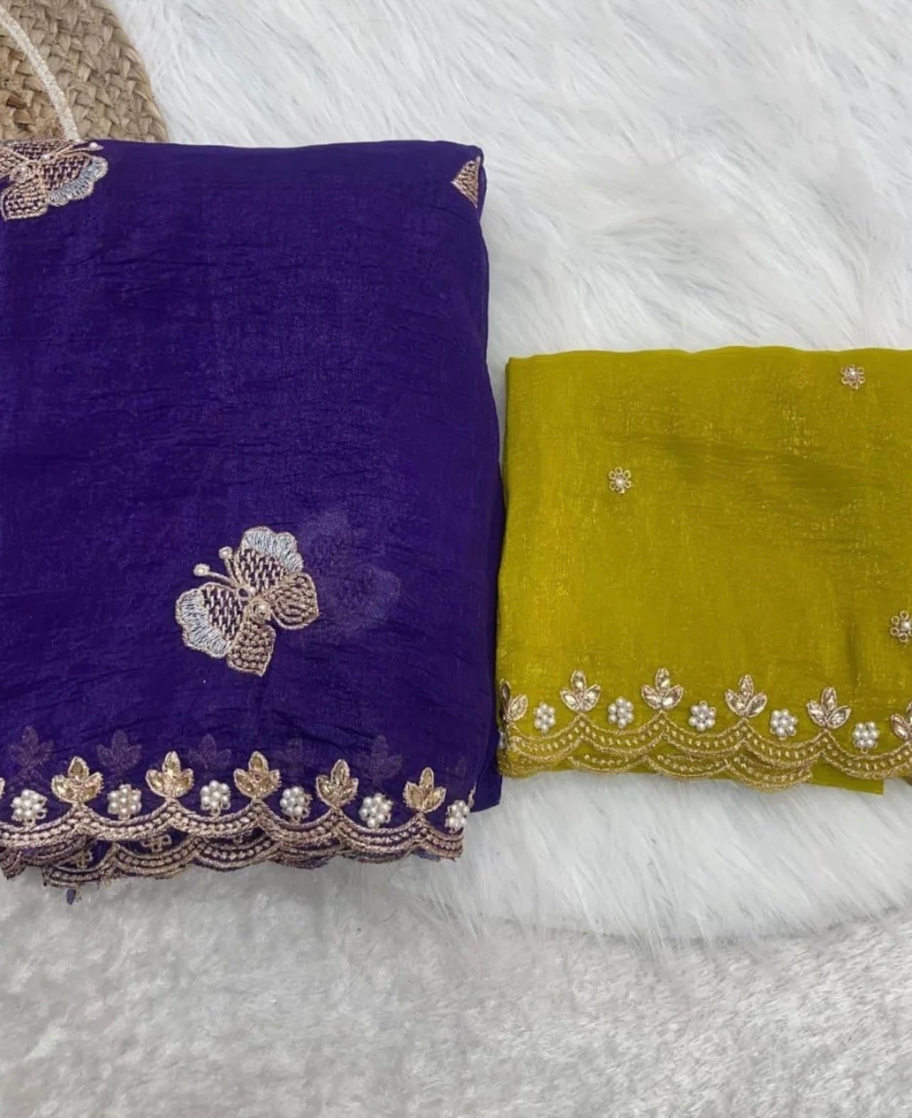 Crushed Silk Saree with Kundan & Pearl Thread Work