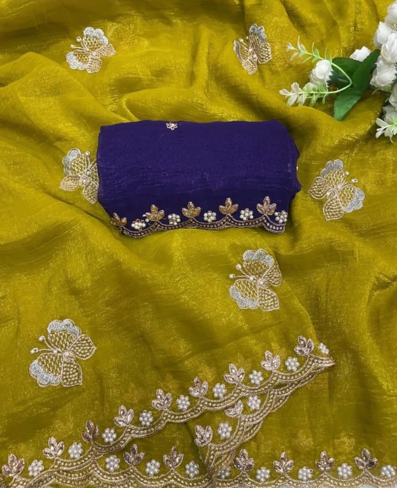 Crushed Silk Saree with Kundan & Pearl Thread Work