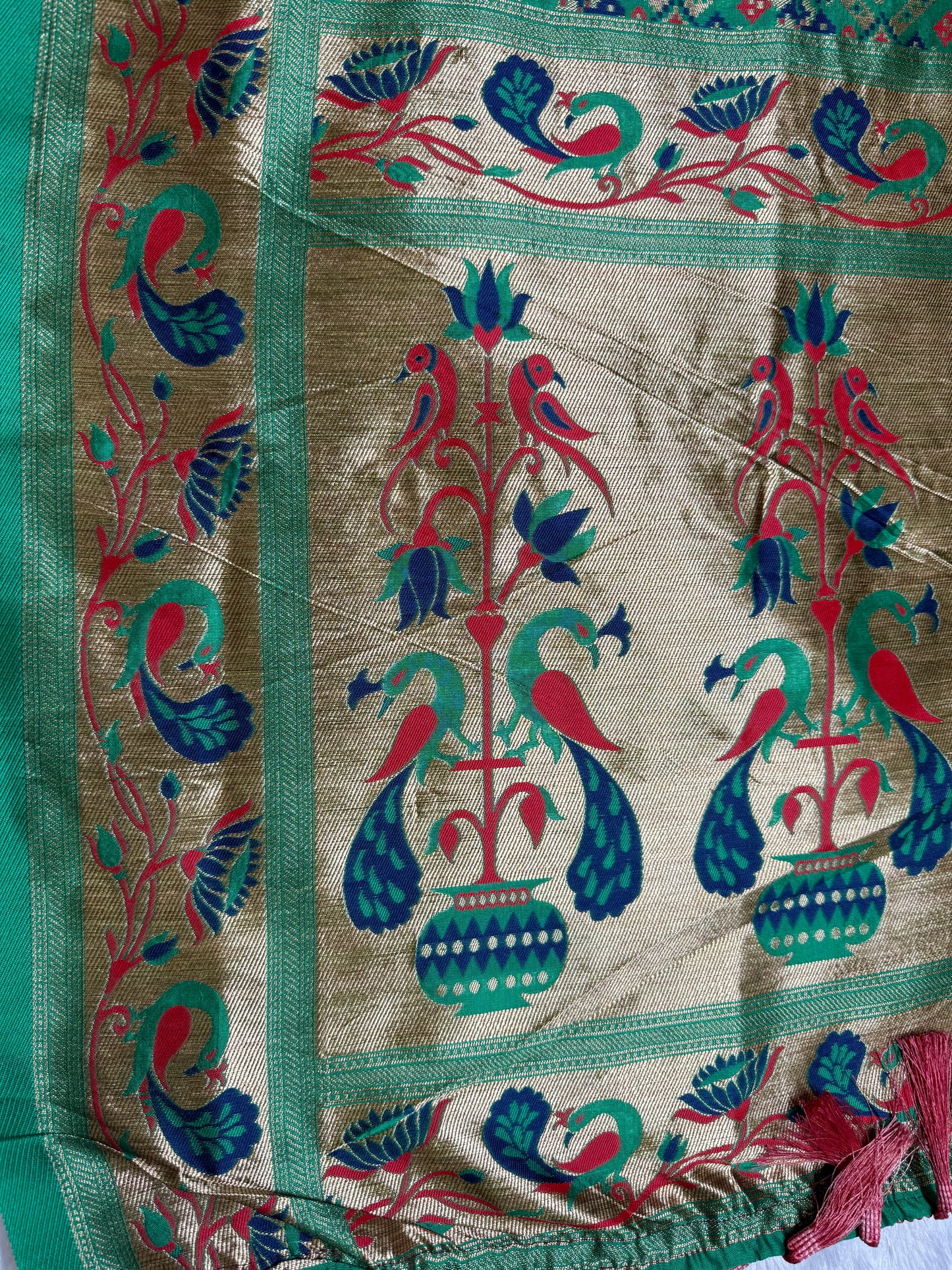 Heavy Banarasi Patola Silk Saree with Paithani Border & Pallu – ₹899 Only