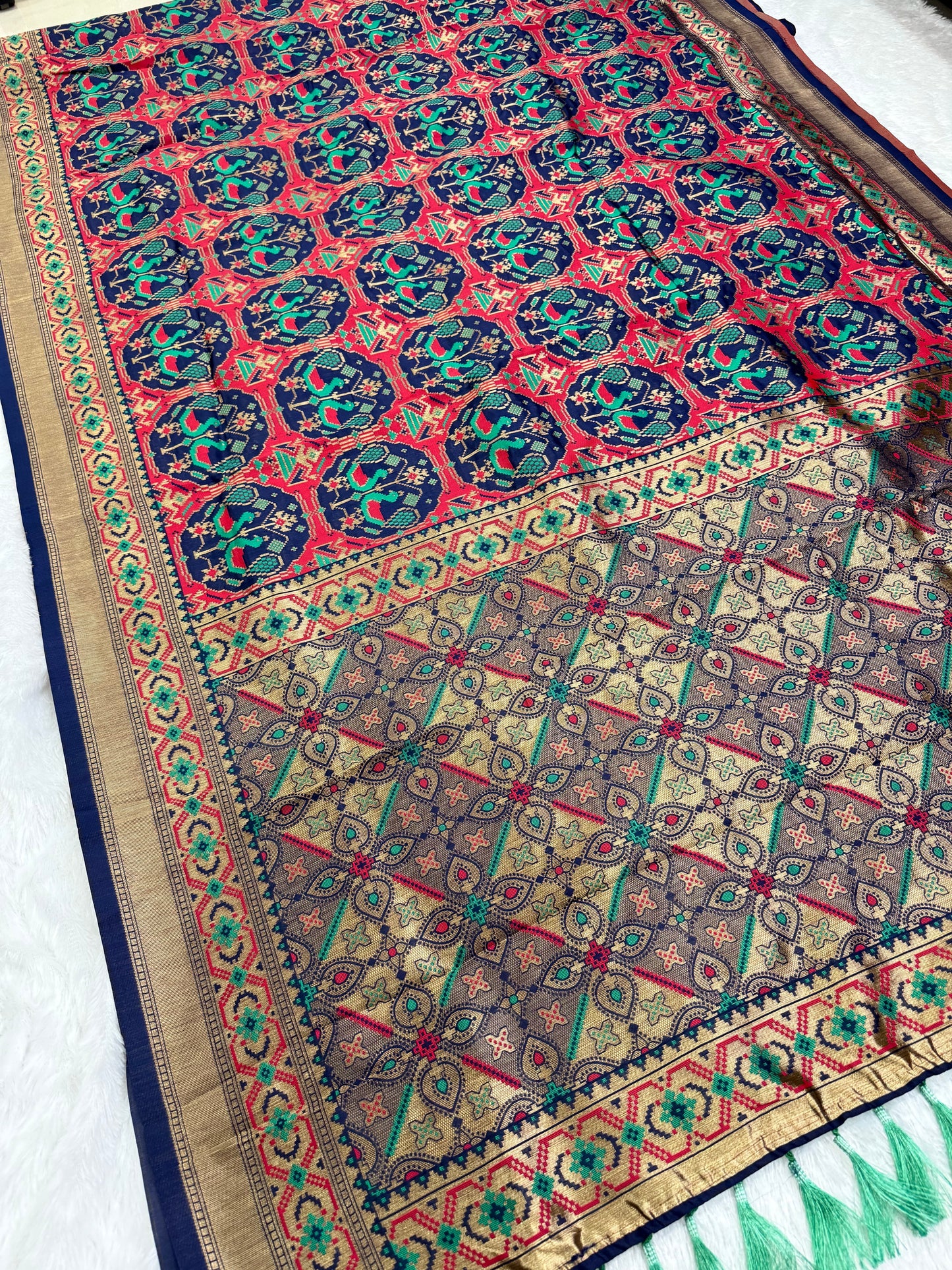 Heavy Banarasi Patola Silk Weaving Saree with Contrast Blue Blouse – ₹899 Only