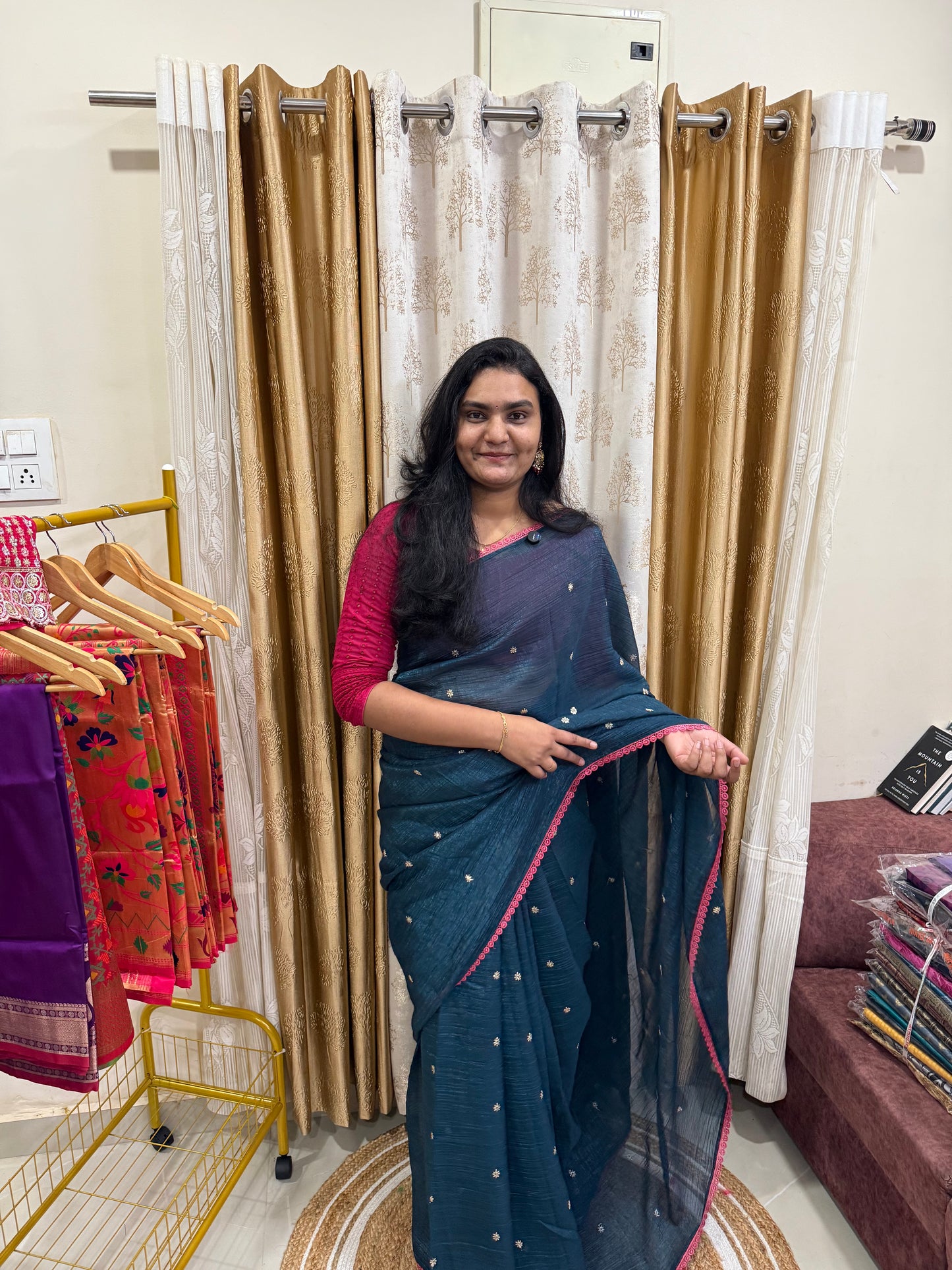 Crunchy Silk Saree with Contrast Heavy Blouse & Matching Lace Border